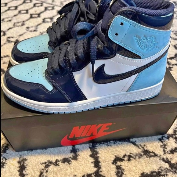 Jordan 1s - Picture 3 of 3